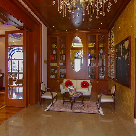 ホテル Bb チェリキ パレス ブルサ エクステリア 写真 Interior of the hotel