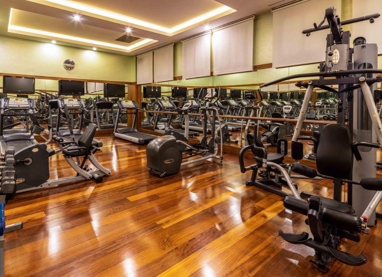ホテル Bb チェリキ パレス ブルサ エクステリア 写真 A gym in a hotel