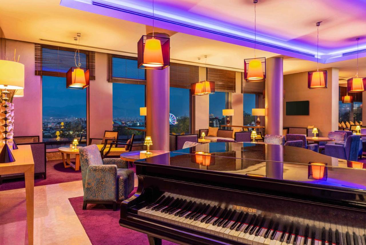 ホテル Bb チェリキ パレス ブルサ エクステリア 写真 The lounge at the Sheraton Istanbul