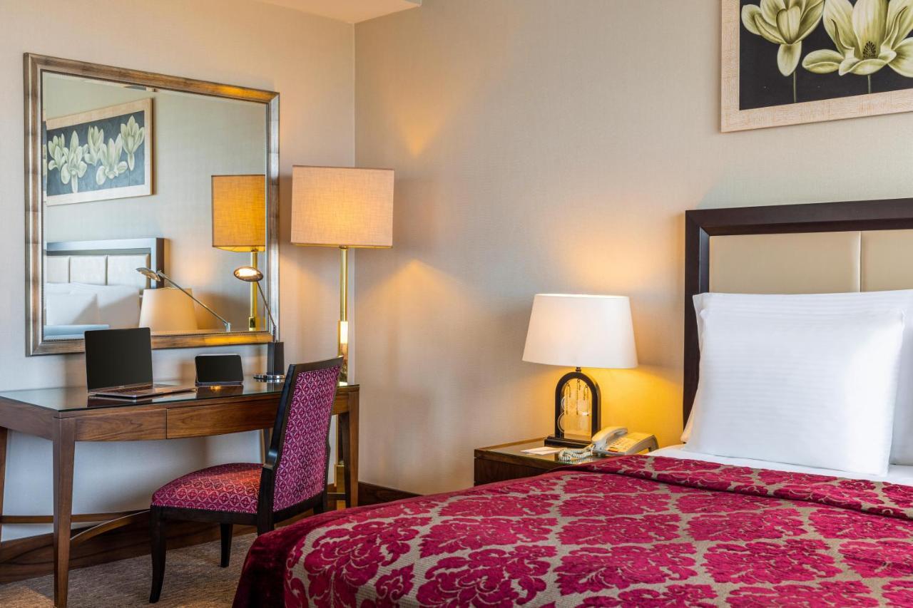 ホテル Bb チェリキ パレス ブルサ エクステリア 写真 A bedroom at the hotel