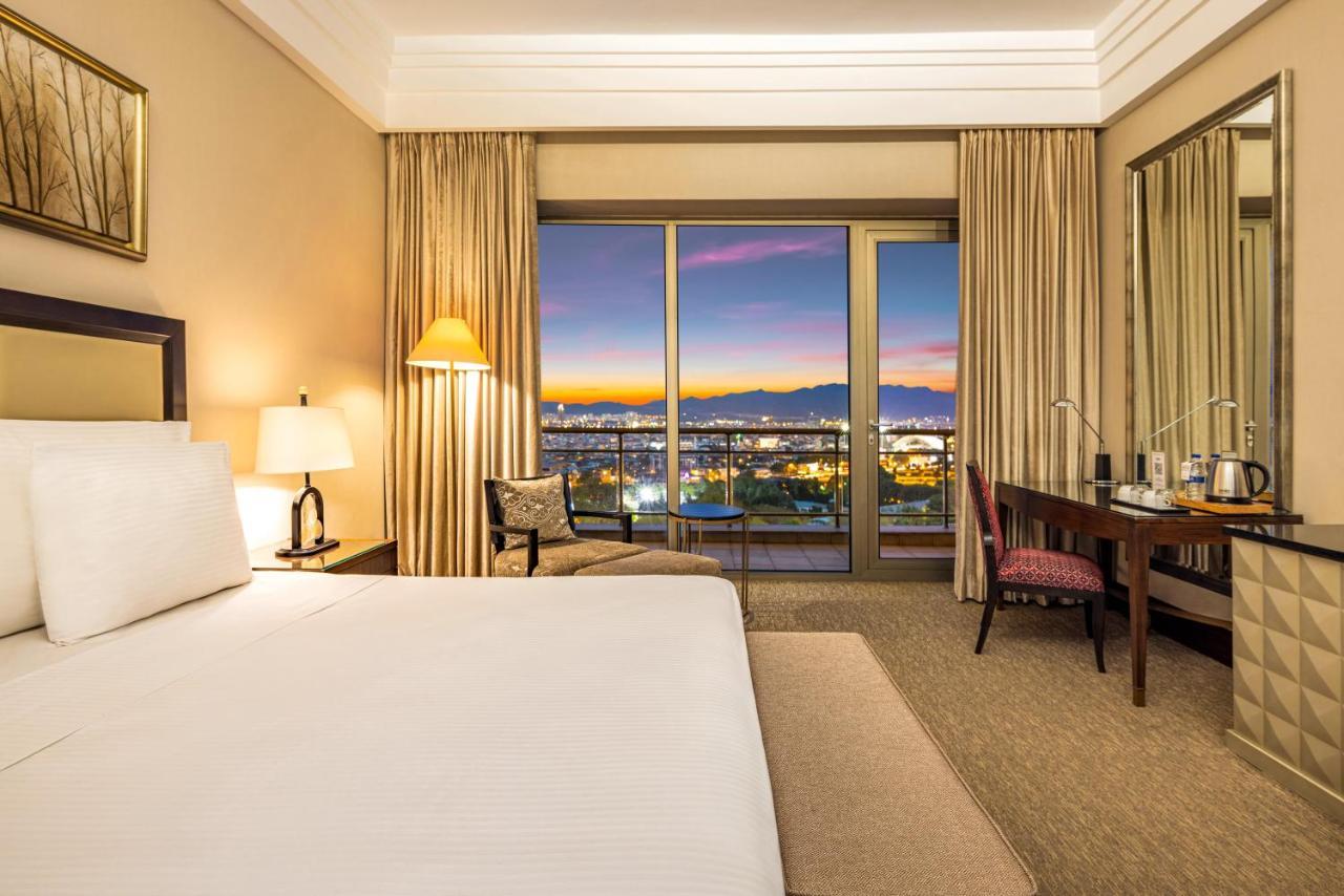 ホテル Bb チェリキ パレス ブルサ エクステリア 写真 A guest room at the Atlantis Paradise Island